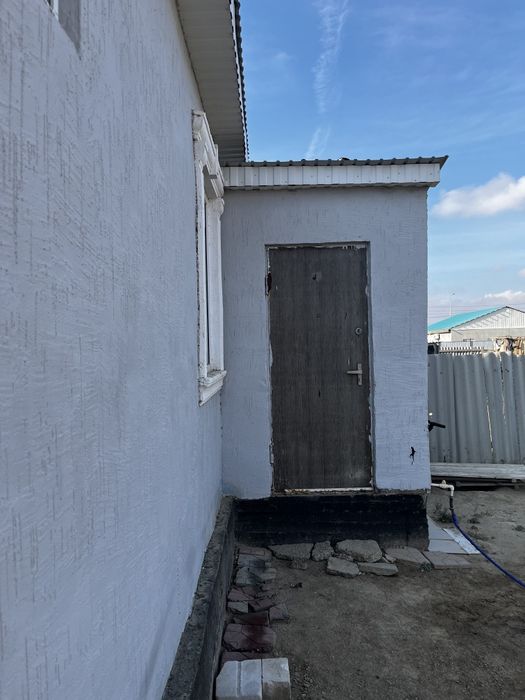 Продам дом с 10 соток , 2 комнат