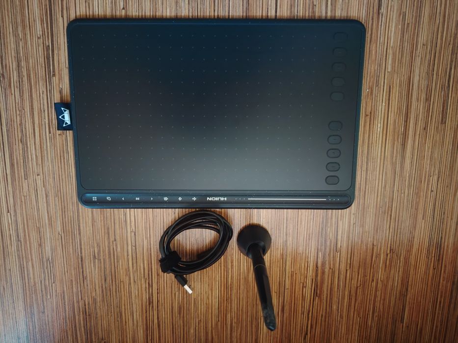 Графичен таблет HUION HS611