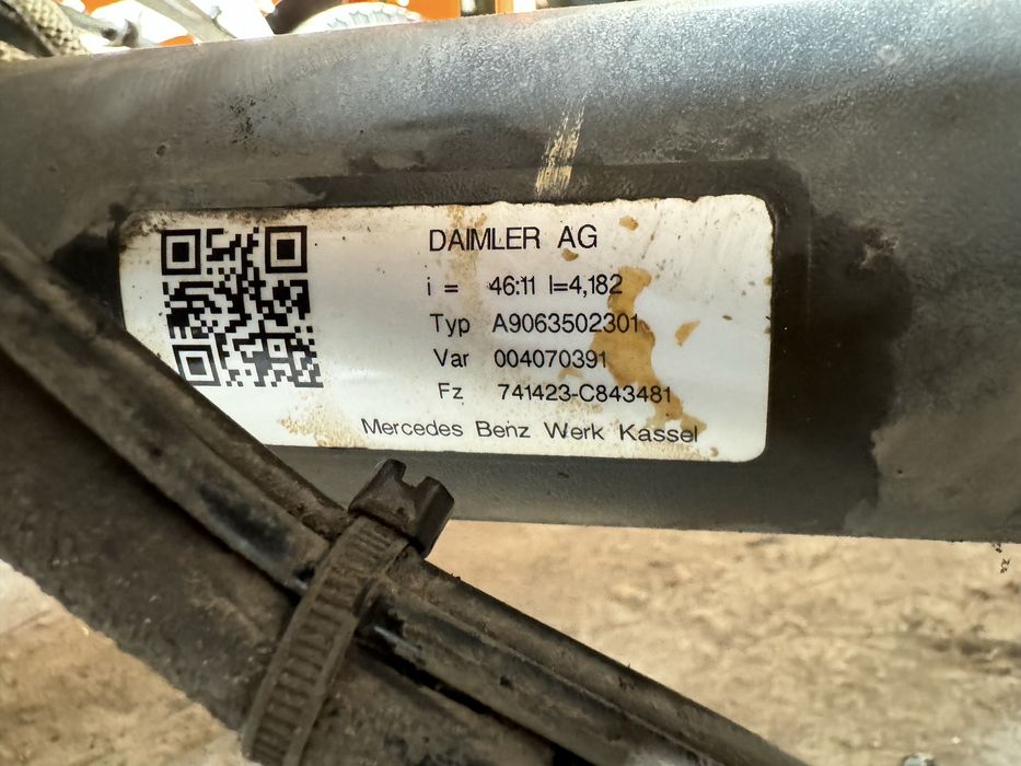 Заден мост с диференциал фолксваген крафтер/ VW crafter 2.5 2.0