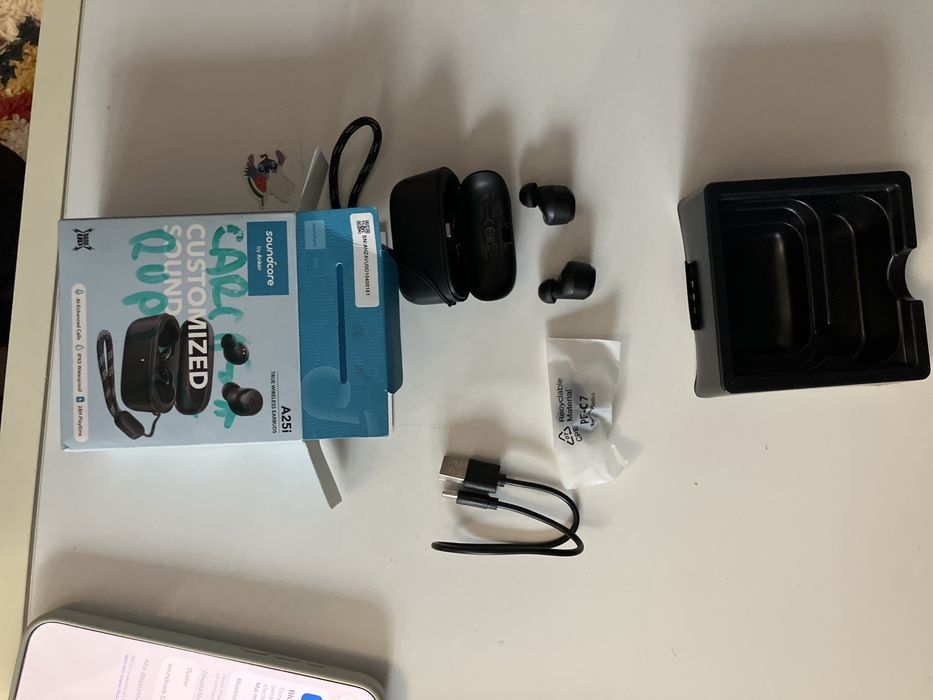 Casti anker a25i soundcore carcasa rupta netestate