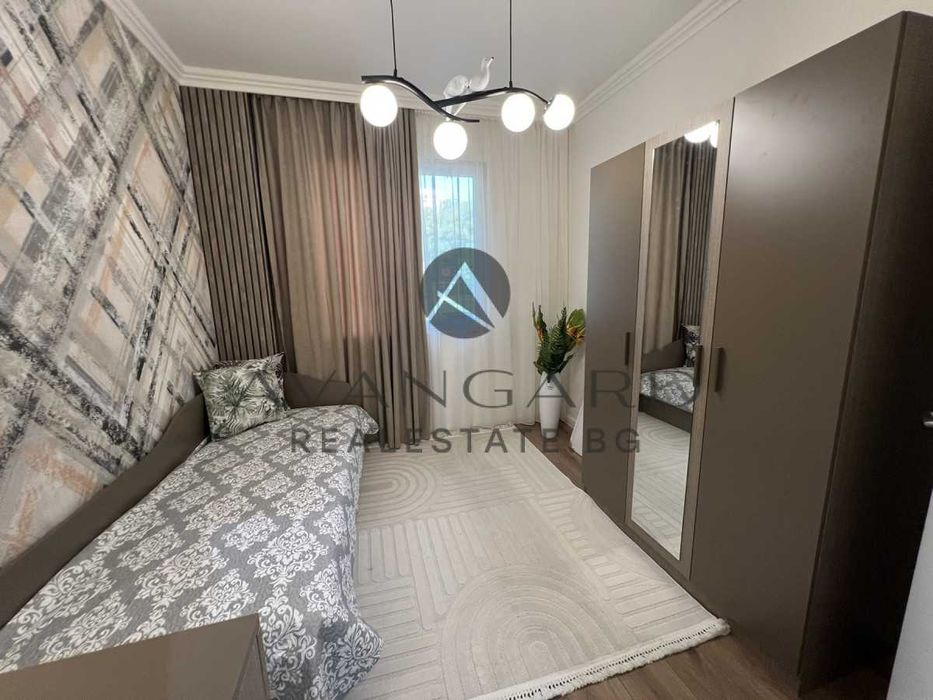 Продава се Тристаен апартамент в Пловдив, Кършияка - 67 кв.м за 2008 €/кв.м - Снимка #7