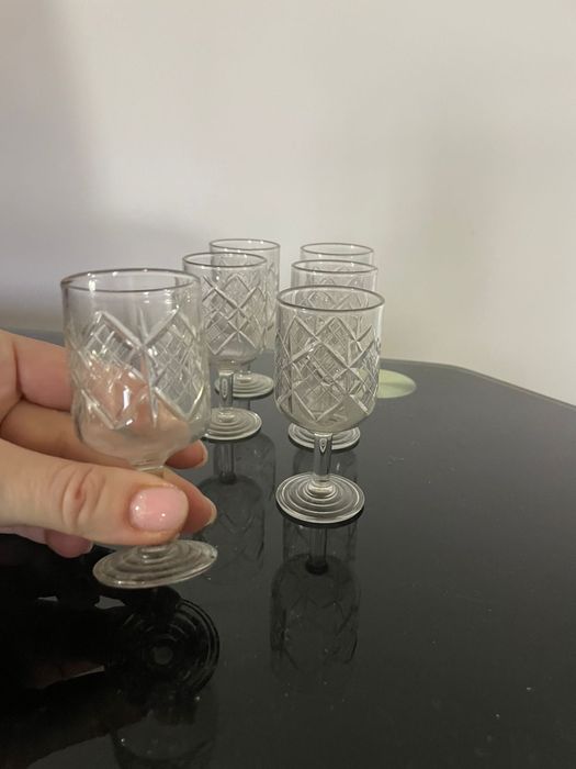 Продам набор рюмок