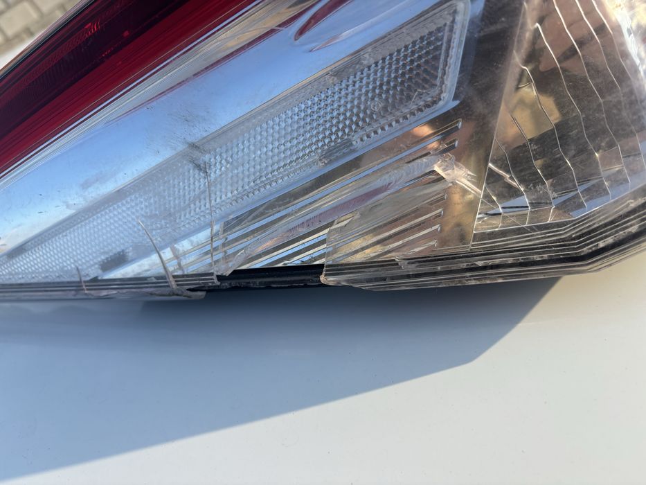 Камри 70. Задний фара