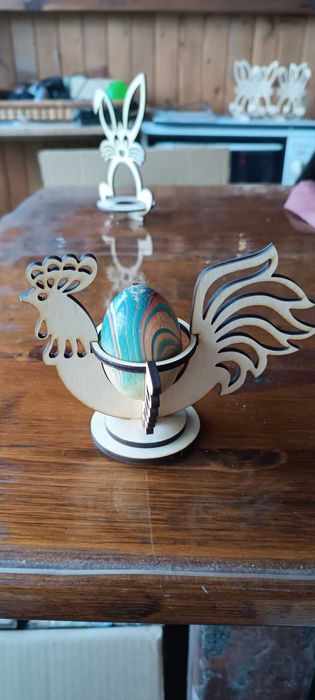 Великденски поставки за яйца.Подарък за малки и големи