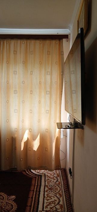 БИЙ,  метро Горького 2- комнатная кирпич, мебель, техника 64500!