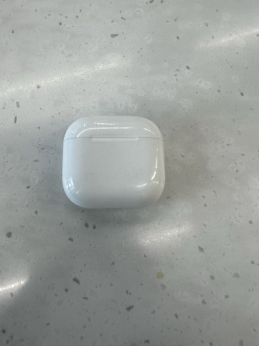 Наушник airpods 4 ANC