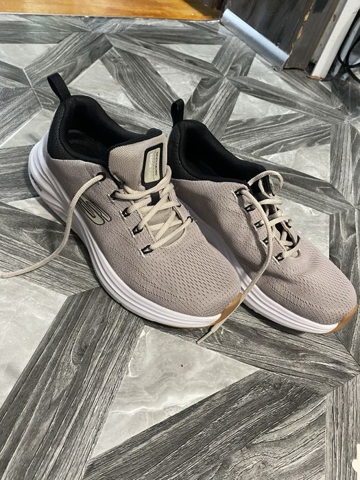 Маратонки скечърс skechers