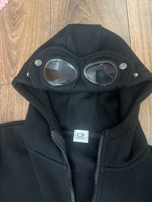 C.P Company суичер