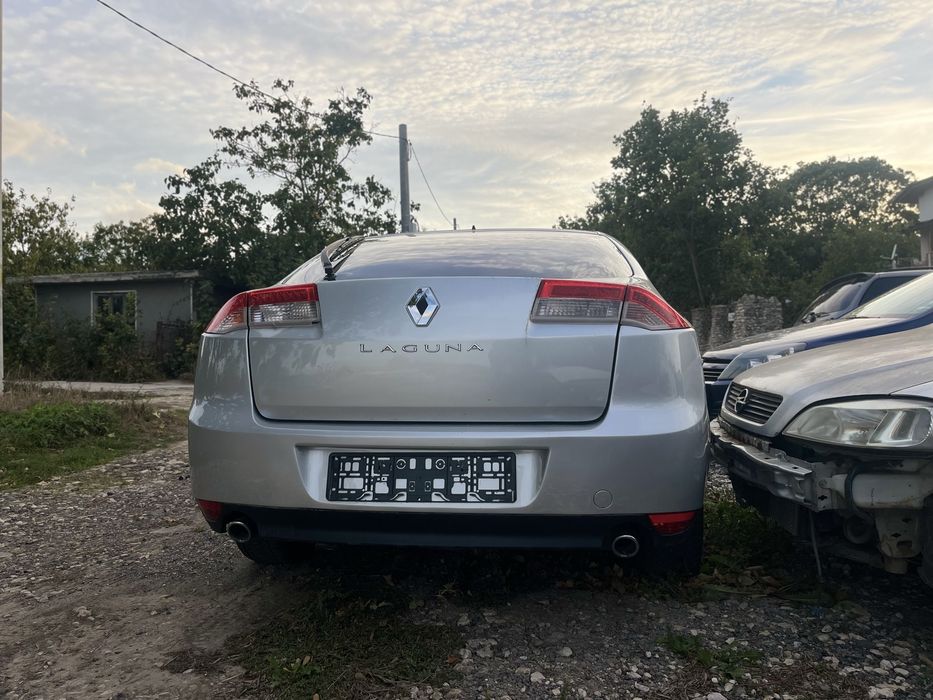 Renault Laguna автоматик Фар Стоп Мотор Турбо Броня Калник Дюза Рейка