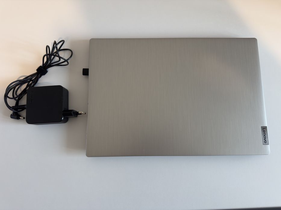 Laptop Lenovo IdeaPad 3