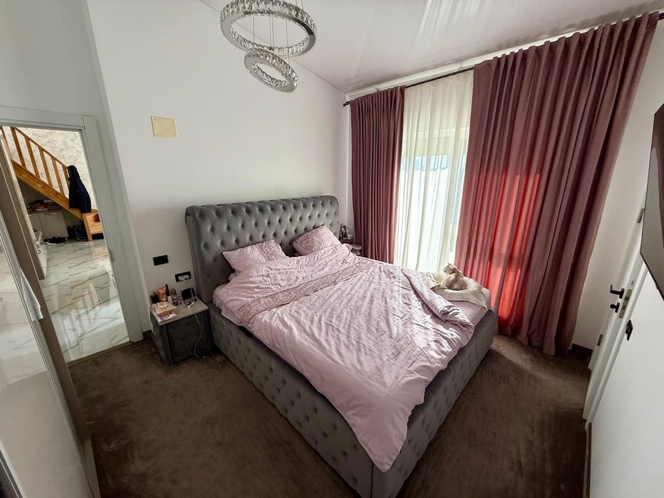 Apartament 4 camere tip duplex