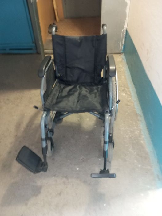 Инвалидный каляска