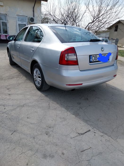 Vând skoda octavia