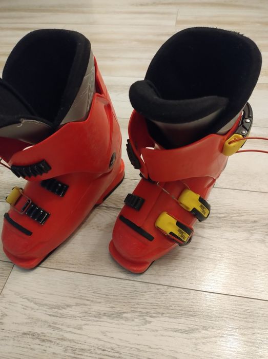 Skiuri copii 120cm și Clăpari ski 260mm