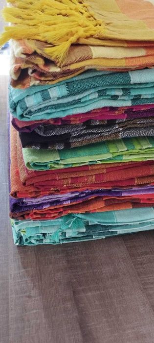 Cuvertura decorativa tesuta 250x220cm patura BBC+PES culori multiple