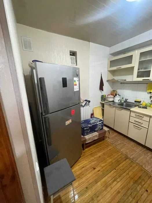 UL Navoiy kochada 2xonali Kvartira Sotiladi !!