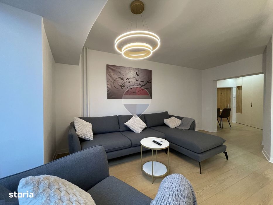 Apartament renovat, prima inchiriere, Piata Alba Iulia