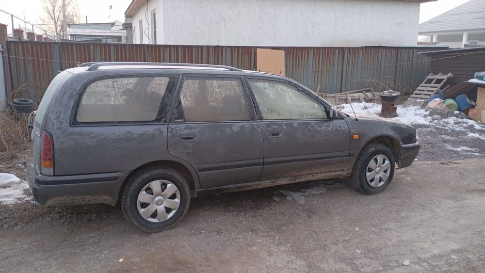 Ниссан примера универсал продам срочно