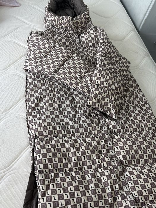 Продам куртку двухстронний