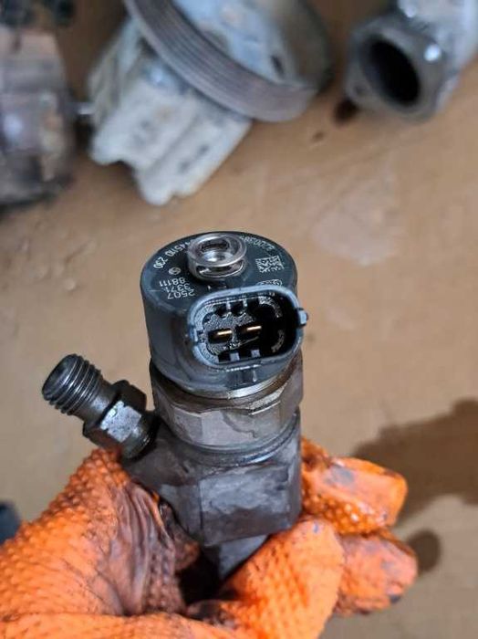 Injector / Injectoare Bosch Suzuki Grand Vitara JT 1.9 DDiS / Renault Megane Laguna 1.9 dCi OEM 15710-67JG0
