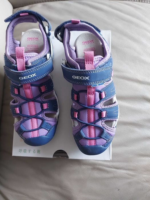 НОВИ Детски сандали Geox, 33 номер