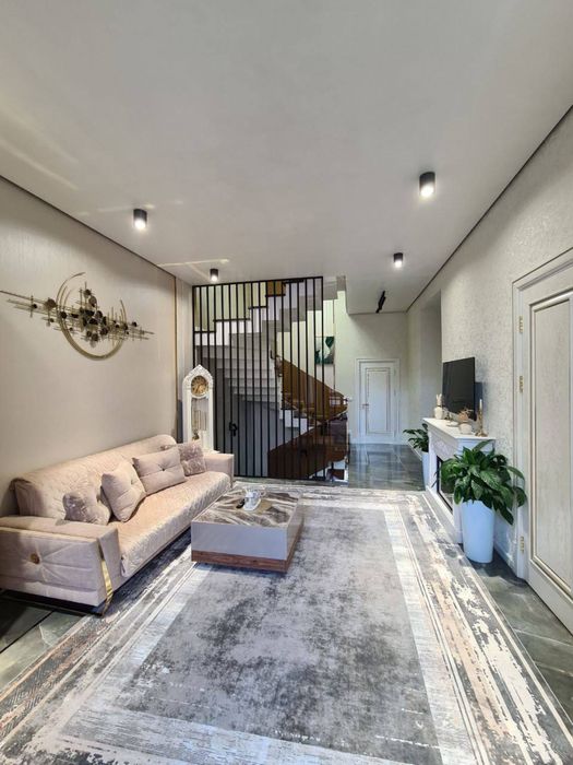 Продается дом Мирзо-Улугбекский район. Улица Циолковского.