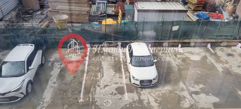 Дава се под наем Гараж / Паркомясто в София, Център - 17 кв.м за 80 € - Снимка #1