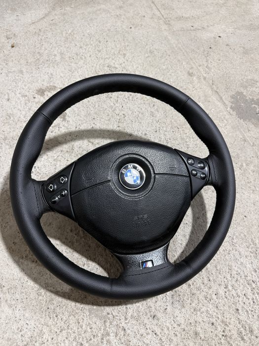 Руль МТех4 на BMW e39 (Рестайлинг)