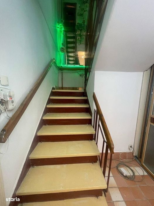 De vanzare duplex cu 4 camere, 3 balcoane,  in zona Hotel Roman