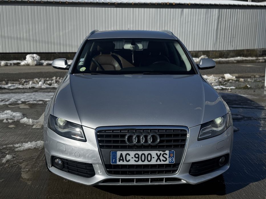 Audi A4 B8 2010-2.0TDi-143CP EURO 5//Automat//Full LED//Navi MMi