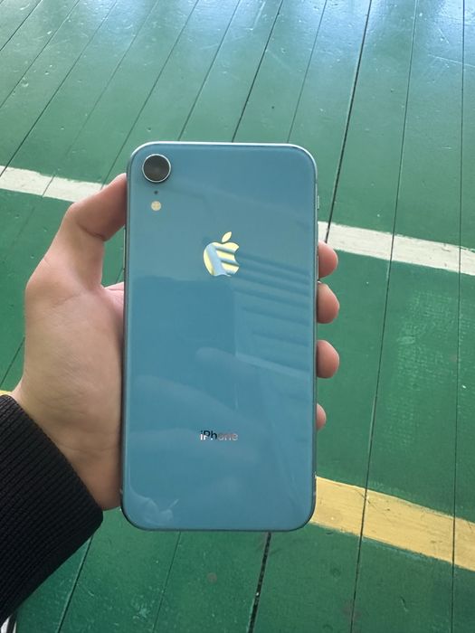 Айфон xr 128гб продам