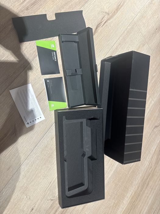 Vand placa video Nvidia 3080TI Founders Edition