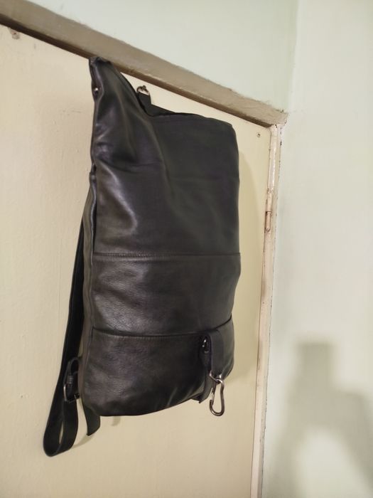 Продам кожаные рюкзаки.