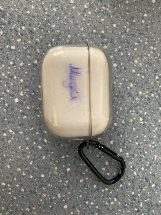 продам наушники AirPods Pro 2