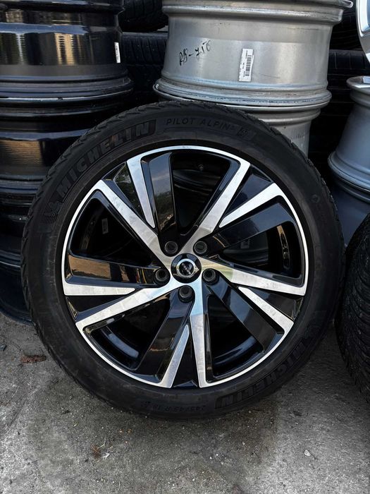 Set patru anvelope Iarna MICHELIN Pillot Alpin 245 45 R18 ci377