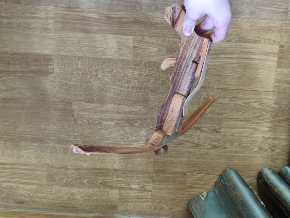 Деревянный игрушечные оружия