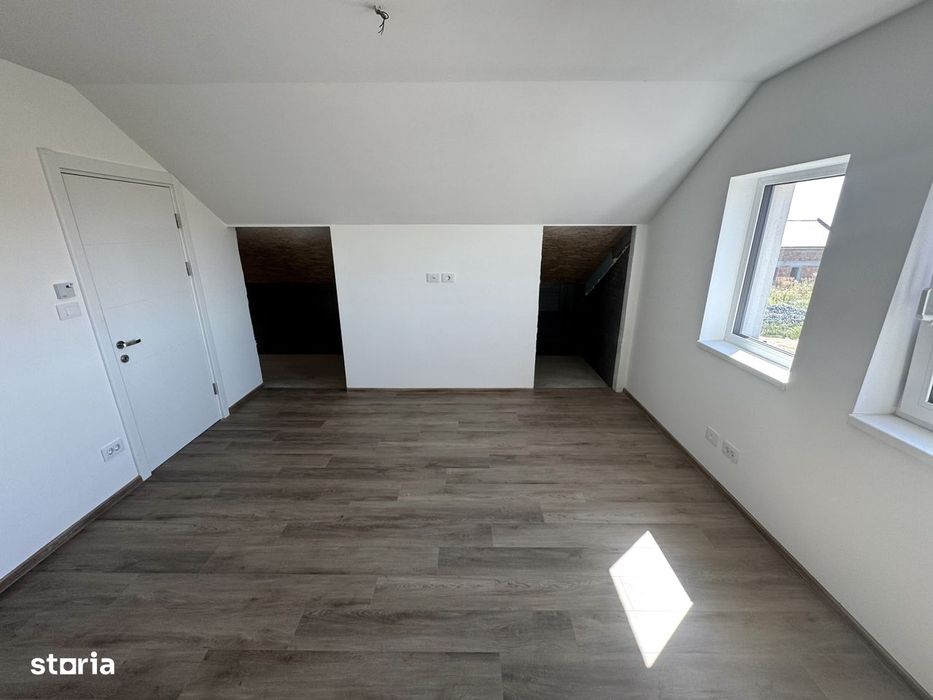 750 mp teren! 5 camere! Incalzire in pardoseala! Casa Aroneanu