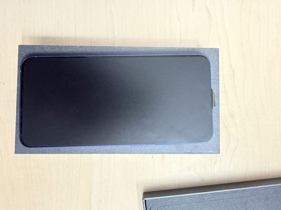 Vand Samsung Galaxy S25+ Navy 256 GB