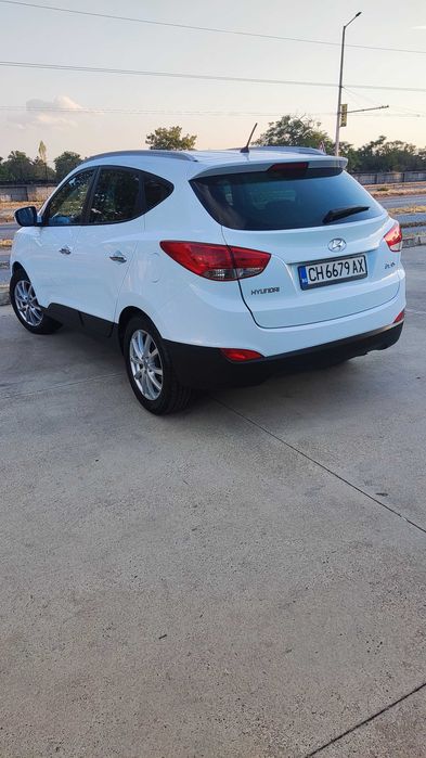 Продавам джип Hyundai IX35 137хил.км