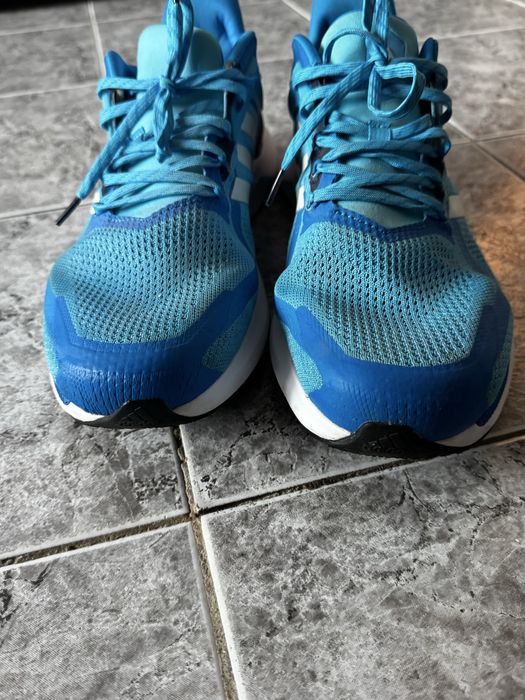 Маратонки Adidas