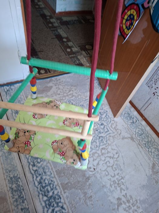 Продам детские качели