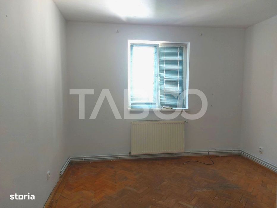 Comision 0% Apartament 40 mp 2 camere decomandate balcon Cisnadie — fotografia 3