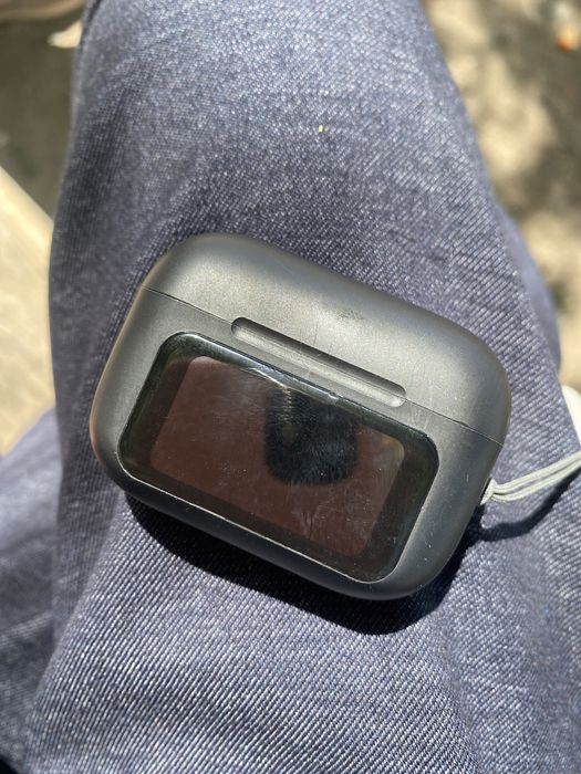 Наушники а9 про почти новые