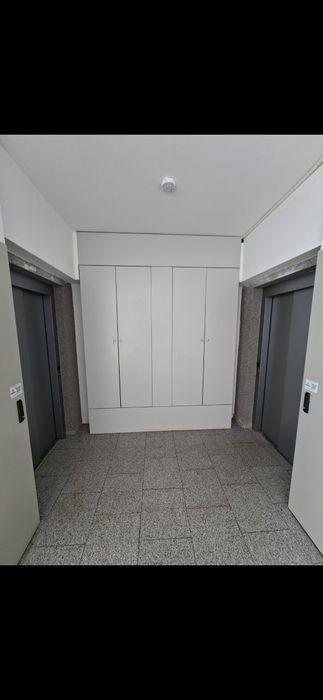 Vand apartament 1 camera,bloc Via Romana,central