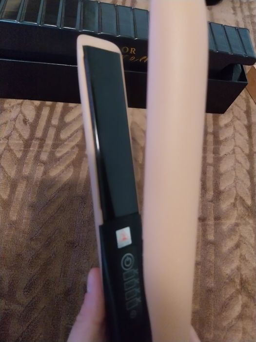 Placa de îndreptat parul Kiepe