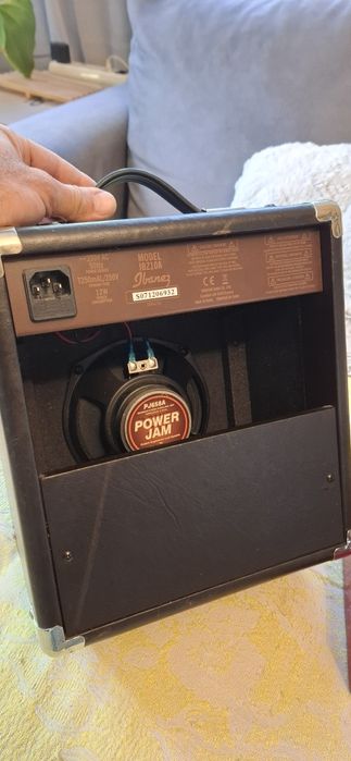 Кубе за китара Ibanez IBZ10A