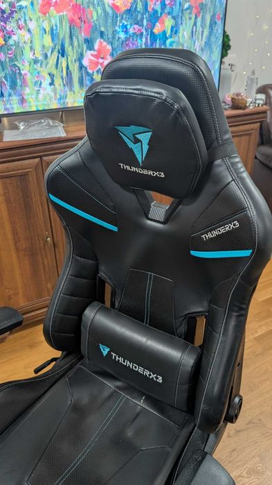 Геймърски стол ThunderX3 TC3 Jet Black