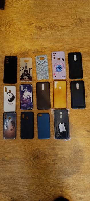 Set 14 huse pentru diferite modele de telefoane