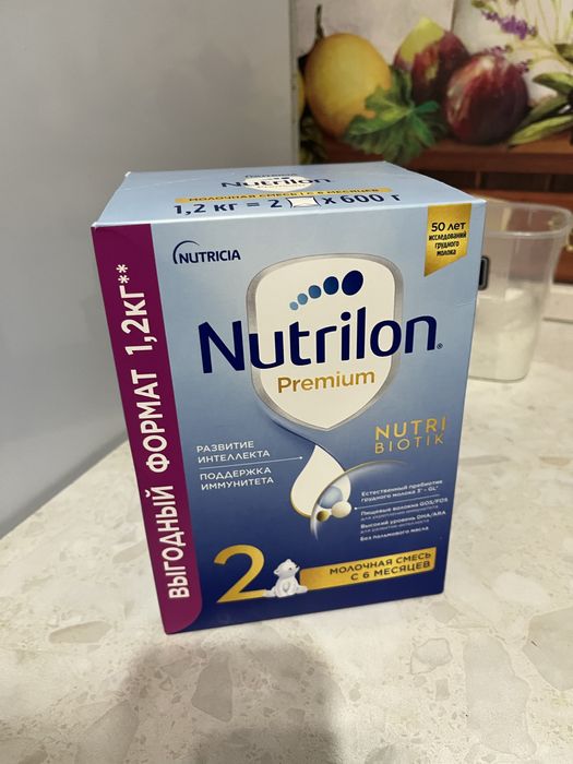 Продам смесь нутрилон 2