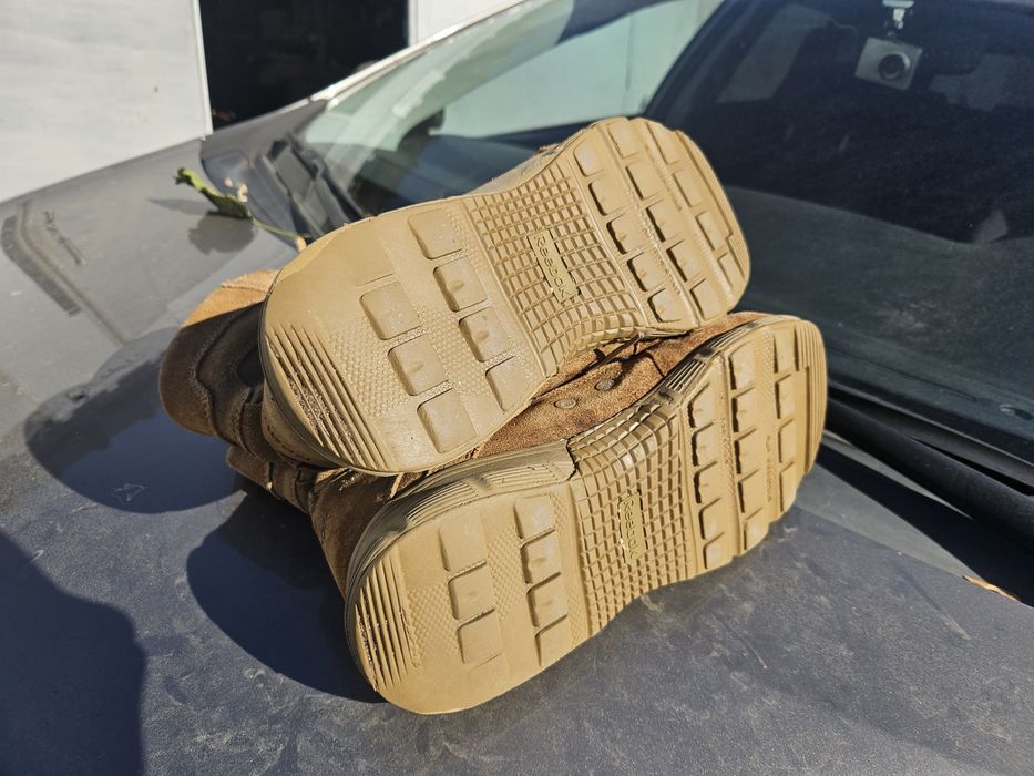 Bocanci vara Reebok 45